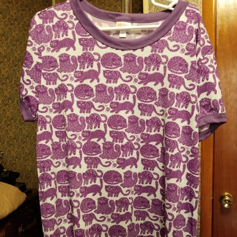 LuLaRoe Liv Shirt 2XL